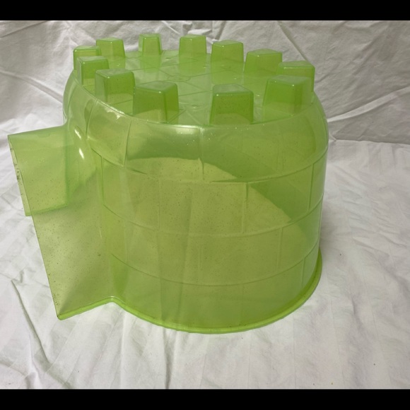 Large small-animal habitat - Picture 4 of 8